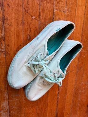 Keds Lace-Up Canvas Platform Sneakers in Mint Teal
